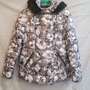 Victoria's Secret puffer coat medium
